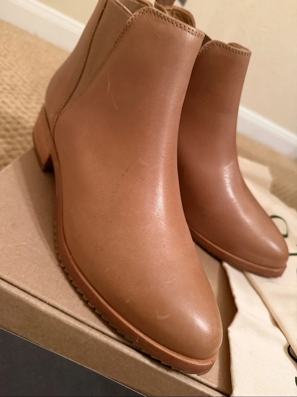Nisolo Tan Boots. NEW with tags box and dust bags . Size 7